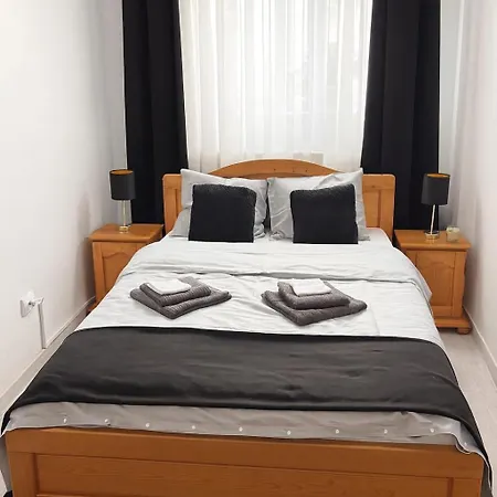 Cozy Ultracentral דירה