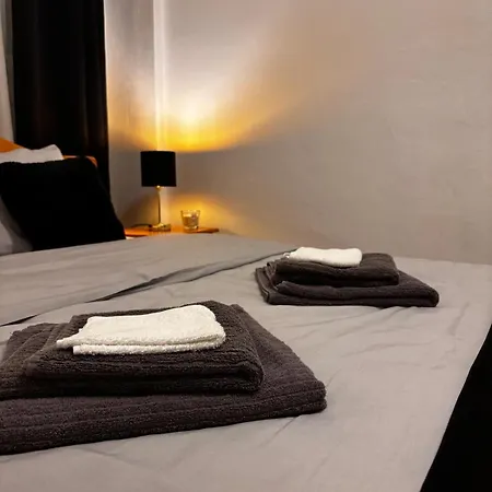 Cozy Ultracentral בראשוב